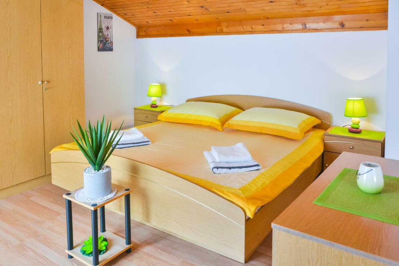 Apartment Marina Senj  Luaran gambar